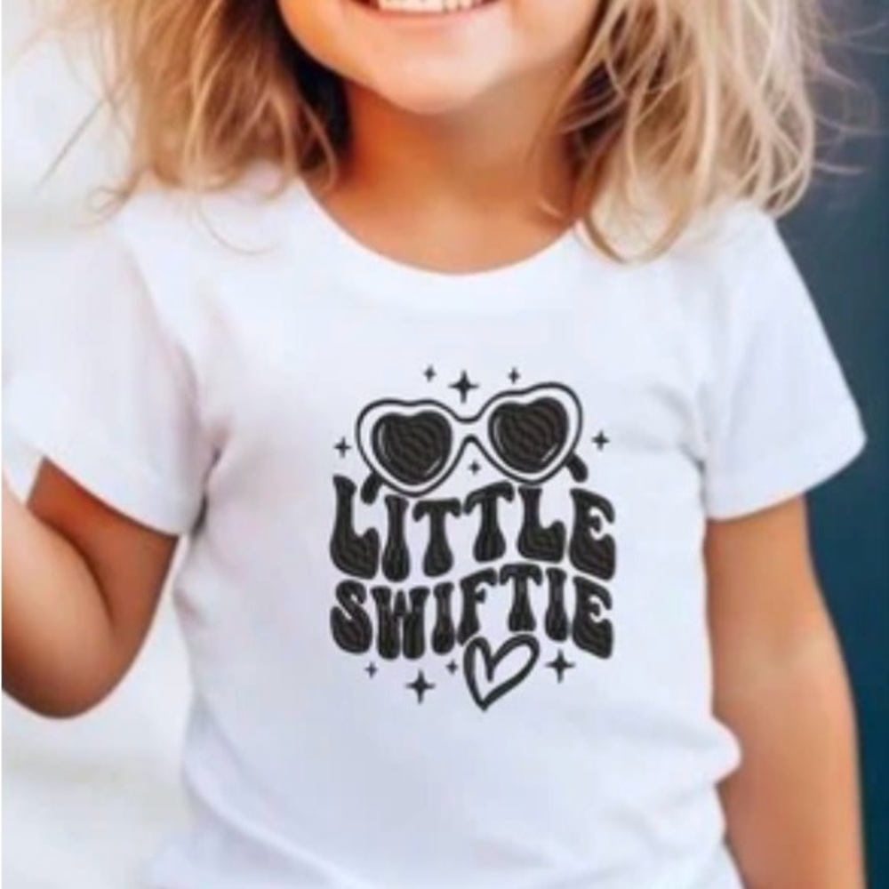 Gildan Kids White 'Little Swiftie' Glitter T-Shirt XS (upcycled for crop style)